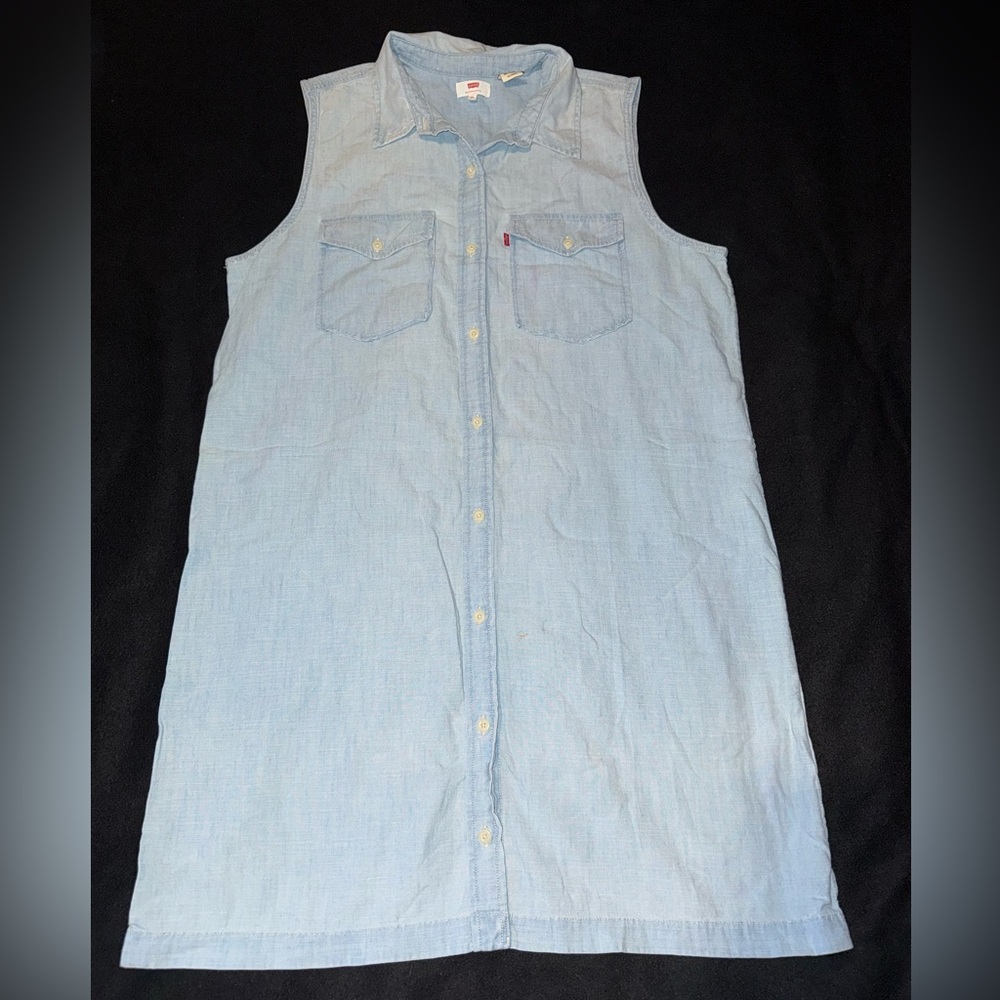 Sleeveless Wome Levi’s Jean Dress